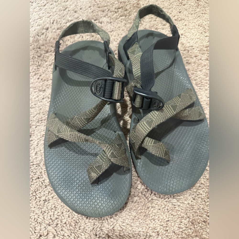 Chaco Z1 Sandals Black w Olive Green Straps Hiking